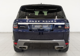 Подержанный автомобиль Land Rover Range Rover Sport 2021 года (6 фото)