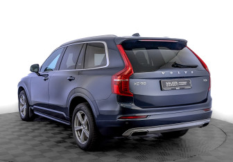 Подержанный автомобиль Volvo XC90 2020 года (7 фото)