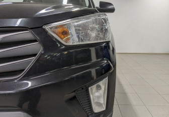 Подержанный автомобиль Hyundai Creta 2016 года (16 фото)
