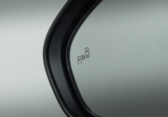 Подержанный автомобиль Toyota Camry Sedan 2024 года (20 фото)