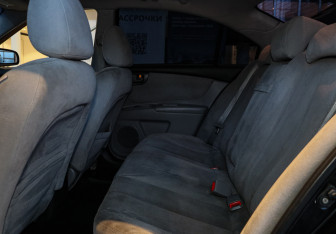 Подержанный автомобиль Kia Magentis 2007 года (8 фото)