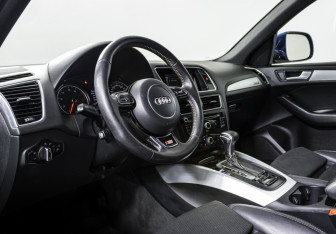 Подержанный автомобиль Audi Q5 2016 года (10 фото)