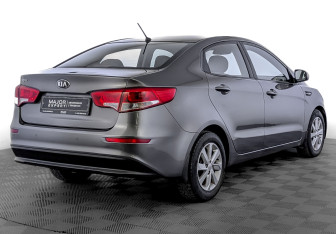 Подержанный автомобиль Kia Rio Sedan 2016 года (5 фото)