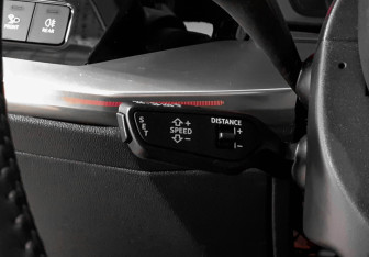 Подержанный автомобиль Audi A3 Hatchback 2021 года (19 фото)