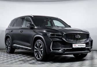 Подержанный автомобиль Geely Monjaro 2023 года (3 фото)