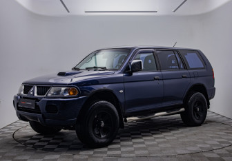 Подержанный автомобиль Mitsubishi Pajero Sport 2008 года (1 фото)