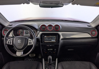Подержанный автомобиль Suzuki Vitara 2016 года (14 фото)