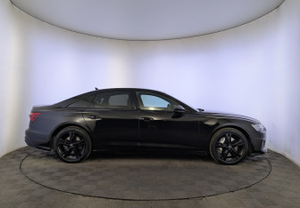 Подержанный автомобиль Audi A6 Sedan 2019 года (4 фото)