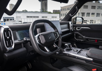 Подержанный автомобиль Jetour T2 2024 года (9 фото)