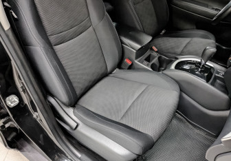 Подержанный автомобиль Nissan X-Trail 2018 года (21 фото)