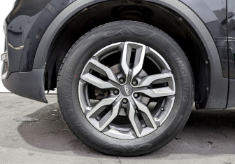 Подержанный автомобиль Chery Tiggo 4 2022 года (18 фото)