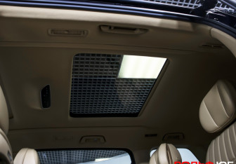 Подержанный автомобиль Voyah Dream 2023 года (25 фото)