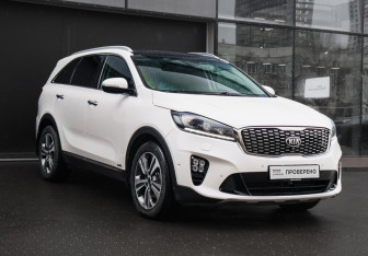 Подержанный автомобиль Kia Sorento 2019 года (3 фото)