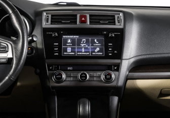 Подержанный автомобиль Subaru Outback Wagon 2017 года (14 фото)