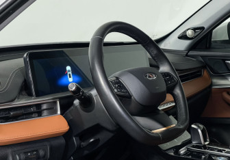 Подержанный автомобиль Chery Tiggo 8 Pro Max 2022 года (13 фото)