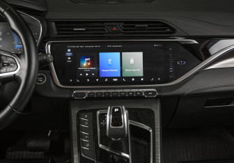 Подержанный автомобиль Geely Atlas Pro 2022 года (14 фото)
