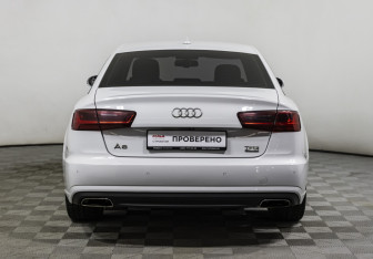 Подержанный автомобиль Audi A6 Sedan 2016 года (6 фото)