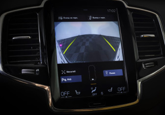 Подержанный автомобиль Volvo XC90 2015 года (16 фото)