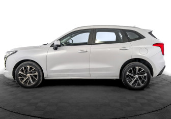 Подержанный автомобиль Haval Jolion 2022 года (8 фото)