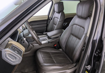 Подержанный автомобиль Land Rover Range Rover Sport 2018 года (21 фото)