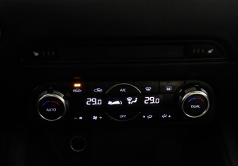 Подержанный автомобиль Mazda CX-5 2018 года (14 фото)