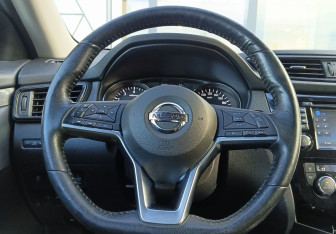 Подержанный автомобиль Nissan X-Trail 2019 года (13 фото)