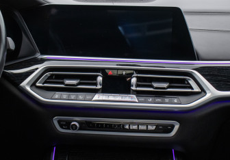 Подержанный автомобиль BMW X7 2020 года (12 фото)