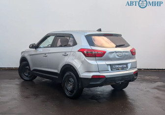 Подержанный автомобиль Hyundai Creta 2021 года (7 фото)