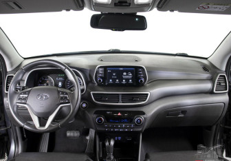 Подержанный автомобиль Hyundai Tucson 2020 года (9 фото)