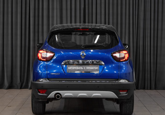 Подержанный автомобиль Renault Kaptur 2020 года (5 фото)