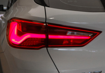 Подержанный автомобиль BMW X2 2019 года (28 фото)