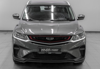 Подержанный автомобиль Geely Coolray 2022 года (2 фото)