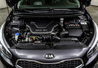 Подержанный автомобиль Kia Ceed Hatchback 2014 года (8 фото)