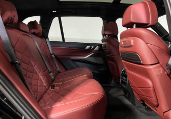 Новый BMW X5 2025 (14 фото)