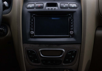 Подержанный автомобиль Hyundai Santa Fe 2004 года (14 фото)