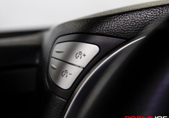 Подержанный автомобиль Infiniti FX 2009 года (16 фото)