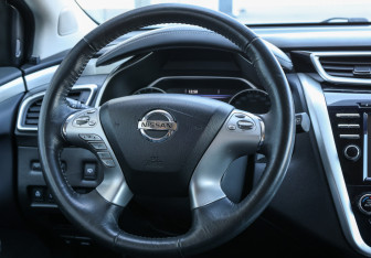Подержанный автомобиль Nissan Murano Suv 2020 года (17 фото)