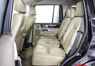 Подержанный автомобиль Land Rover Discovery 2009 года (10 фото)