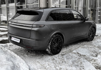 Подержанный автомобиль LiXiang L7 2024 года (5 фото)