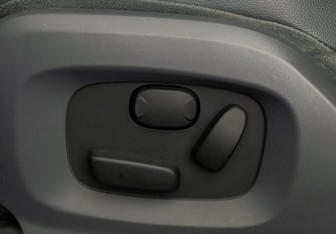 Подержанный автомобиль Land Rover Range Rover Evoque 2012 года (16 фото)