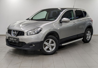 Подержанный автомобиль Nissan Qashqai 2012 года (1 фото)
