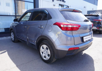 Подержанный автомобиль Hyundai Creta 2017 года (7 фото)