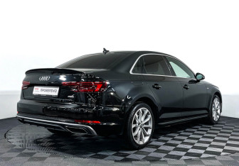 Подержанный автомобиль Audi A4 Sedan 2019 года (5 фото)