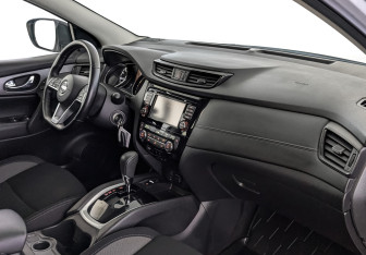 Подержанный автомобиль Nissan Qashqai 2020 года (13 фото)