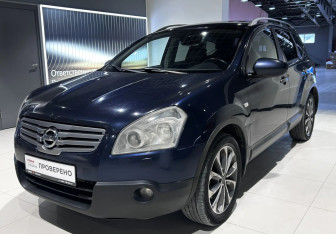 Подержанный автомобиль Nissan Qashqai+2 2009 года (1 фото)