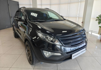 Подержанный автомобиль Kia Sportage 2012 года (3 фото)
