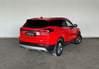 Подержанный автомобиль Geely Atlas Pro 2021 года (6 фото)