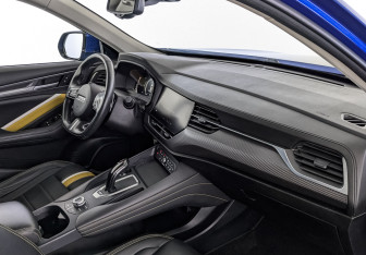 Подержанный автомобиль Haval F7x 2020 года (13 фото)