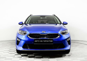 Подержанный автомобиль Kia Ceed Hatchback 2018 года (2 фото)