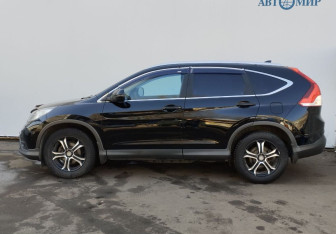 Подержанный автомобиль Honda CR-V 2013 года (5 фото)
